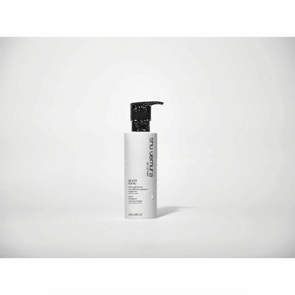 Shu Uemura Izumi Tonic Conditioner 250ml - après-shampooing fortifiant pour cheveux cassants Shu Uemura Izumi Tonic Conditioner 250ml - Après-shampooing Fortifiant Pour Cheveux Cassants -Olaplex Shop A HG044436 3 500x500 1